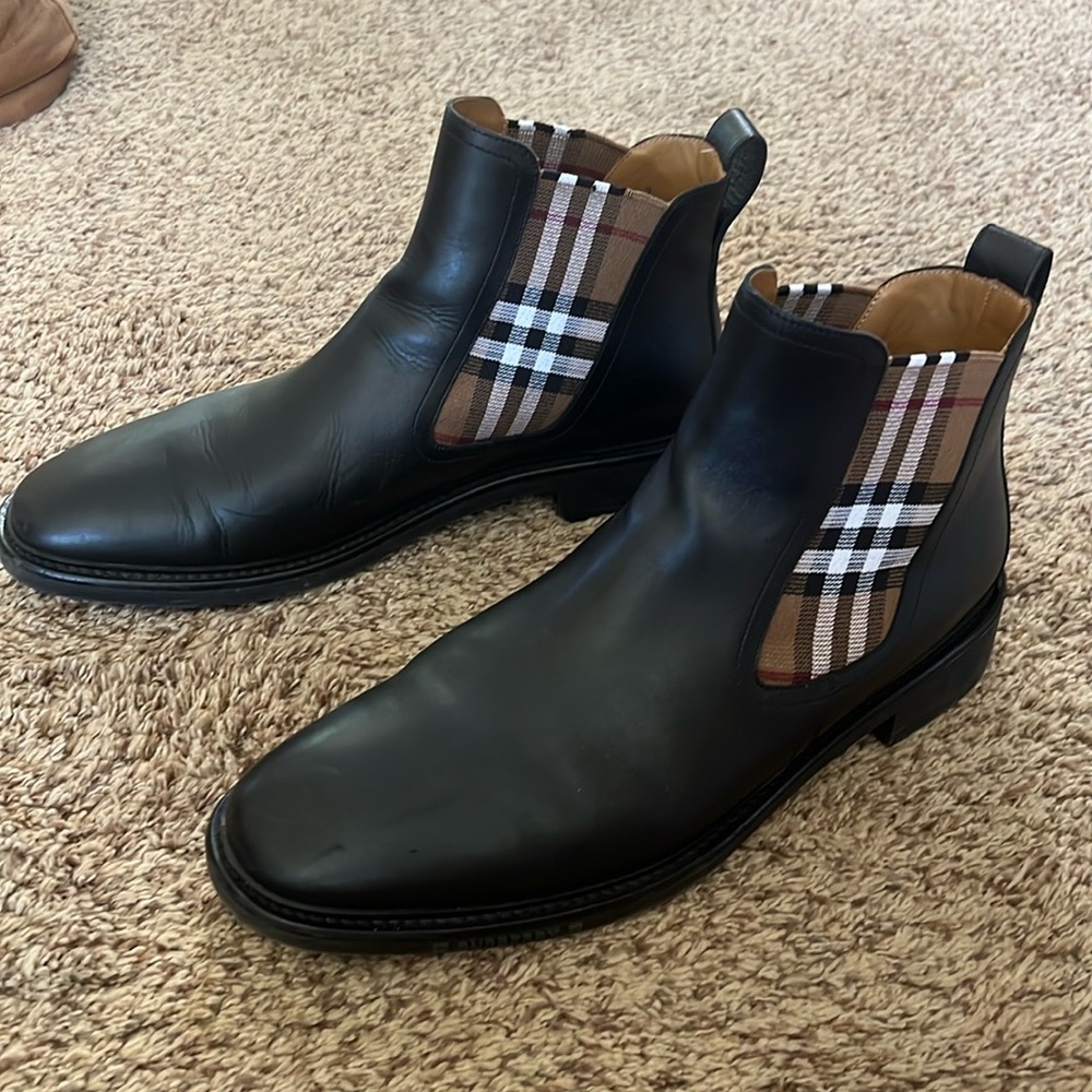 Vintage check detail leather Chelsea boots